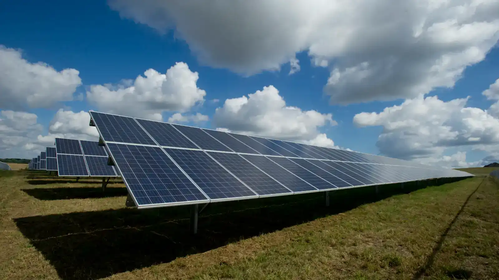 Solar panels installation on rooftop in Melbourne, Victoria